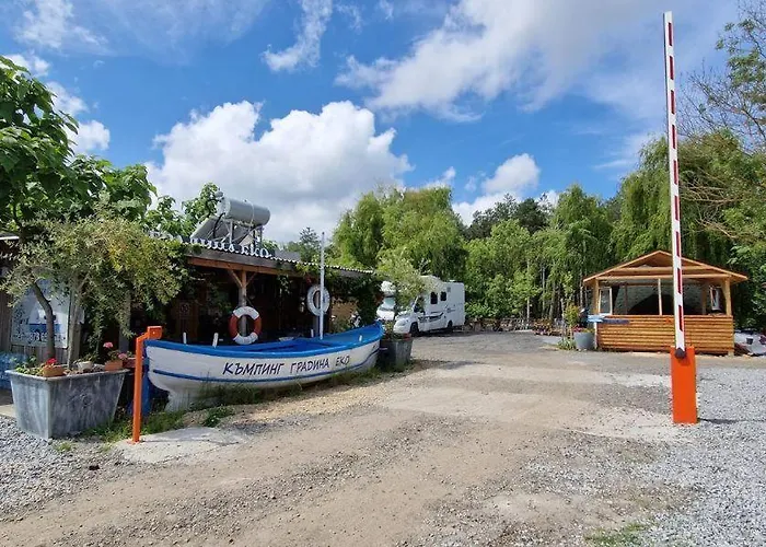 Къмпинг Hakuna Matata, еко, плаж градина